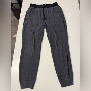 lululemon at ease Joggers charcoal M